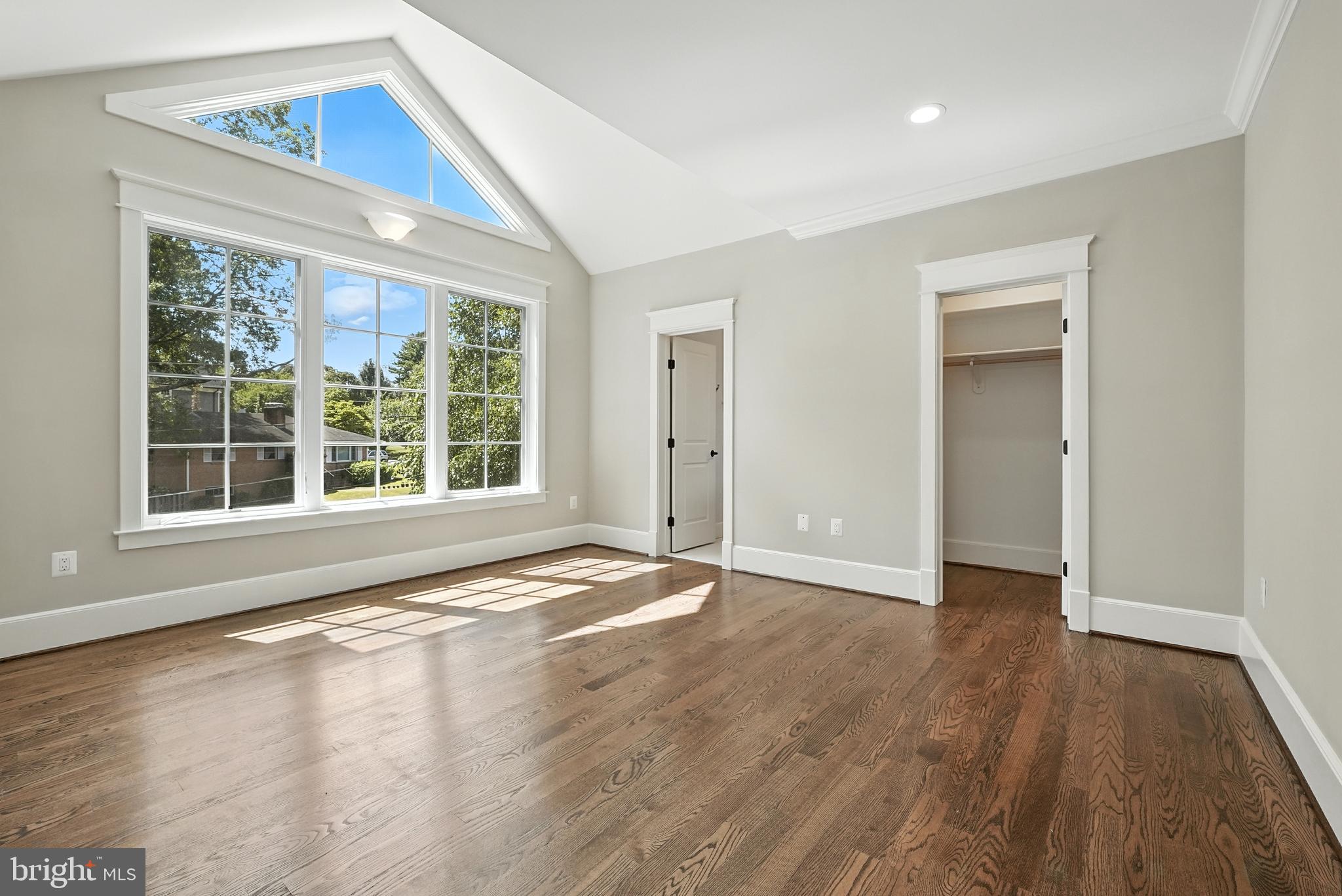 BIRCHWOOD - Residential