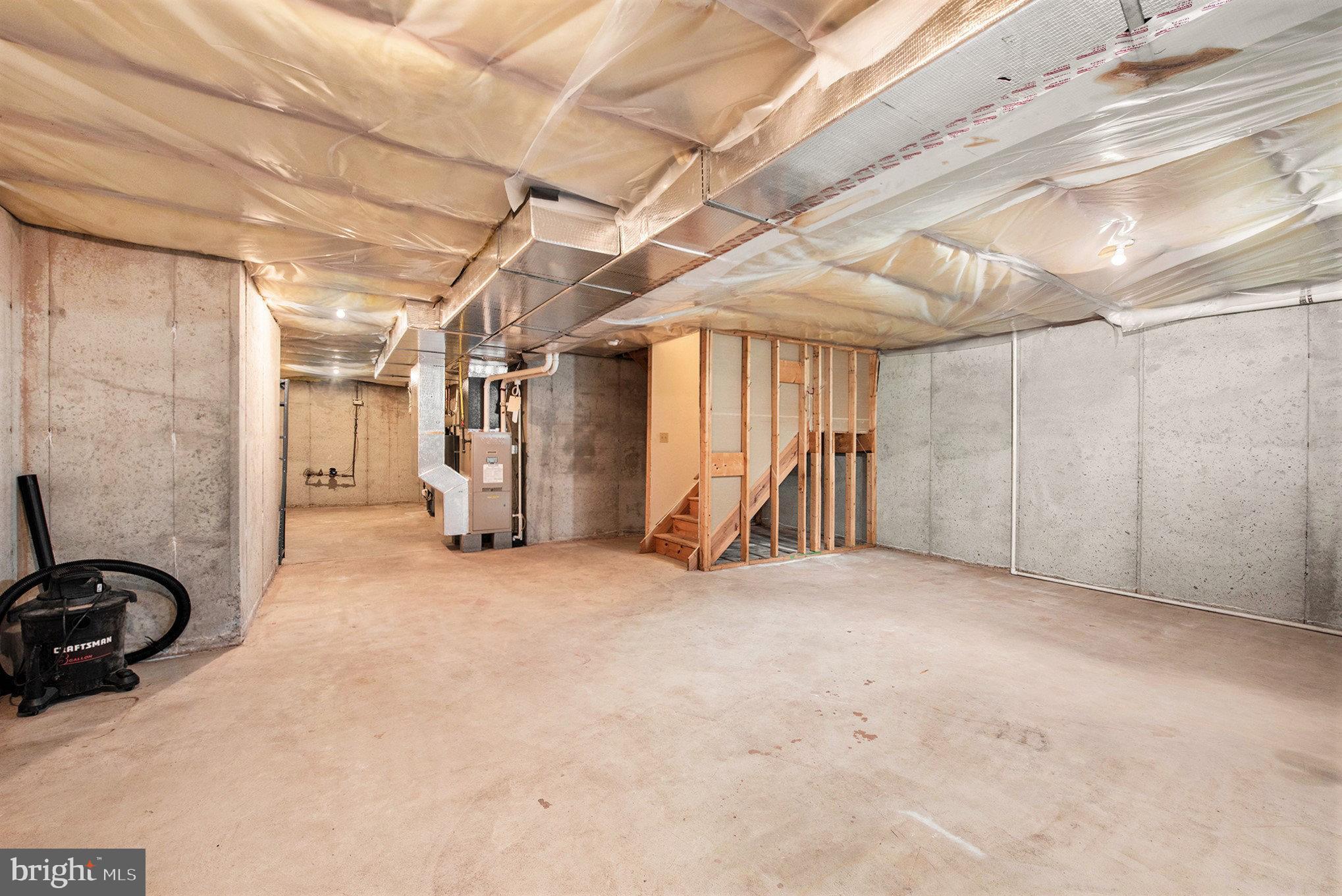 ROSECLIFF MANOR - Residential