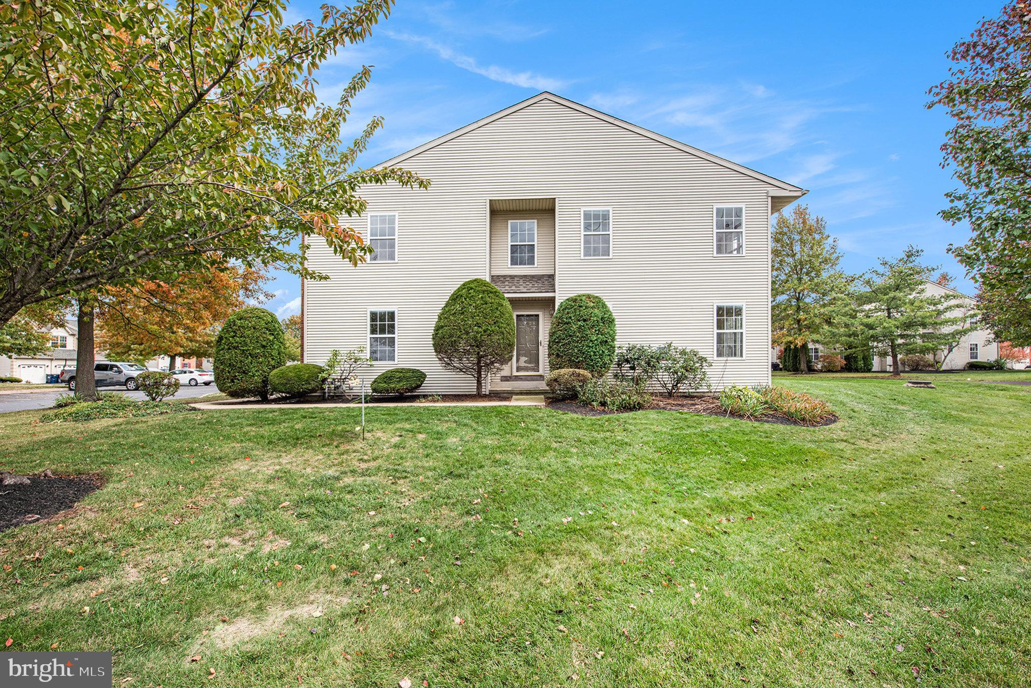 ROSECLIFF MANOR - Residential