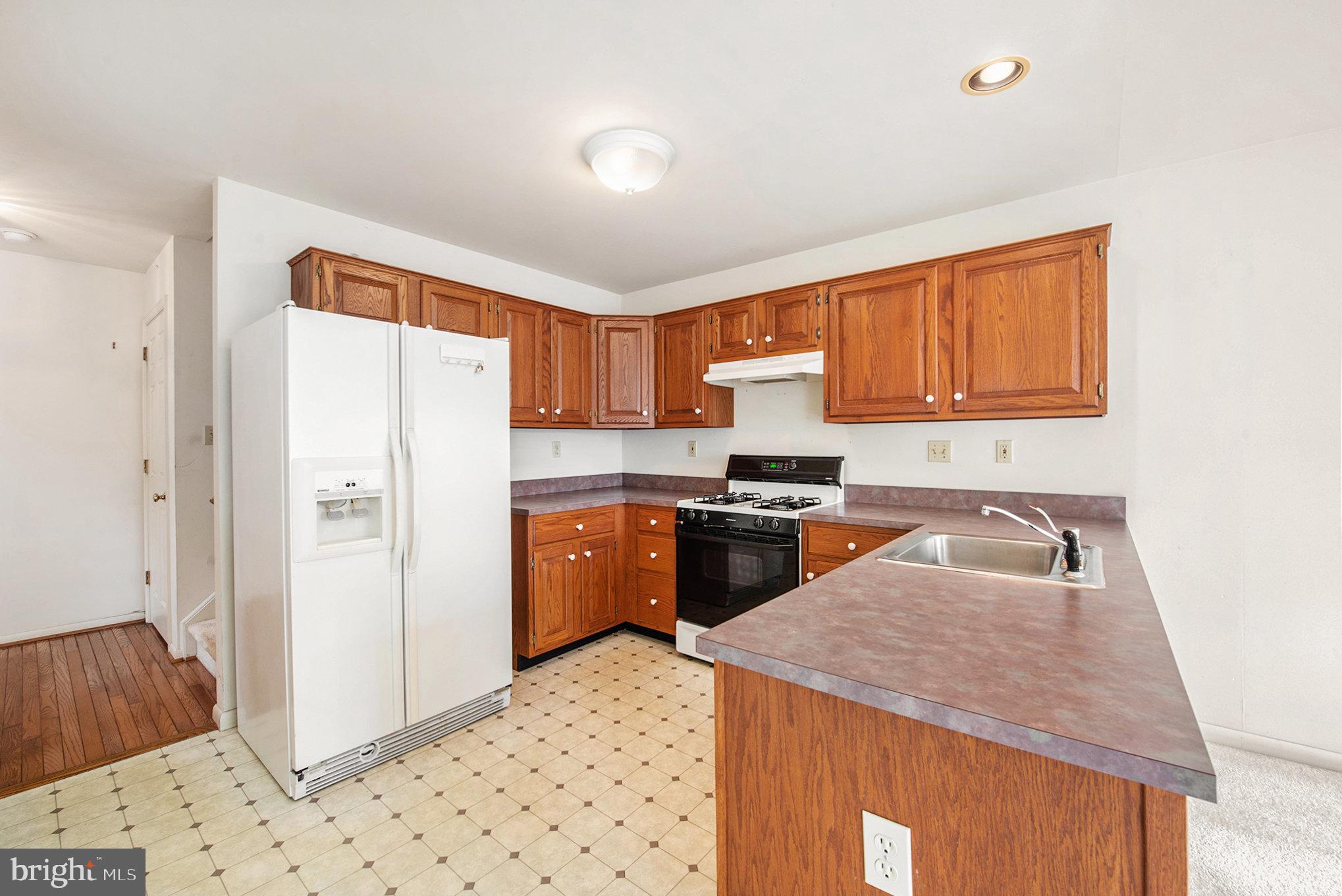 ROSECLIFF MANOR - Residential