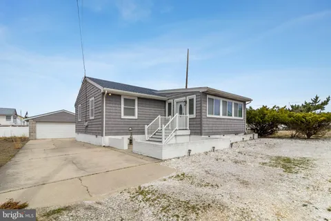 29121 Pine Street, Milford, DE MLS: DESU2083694