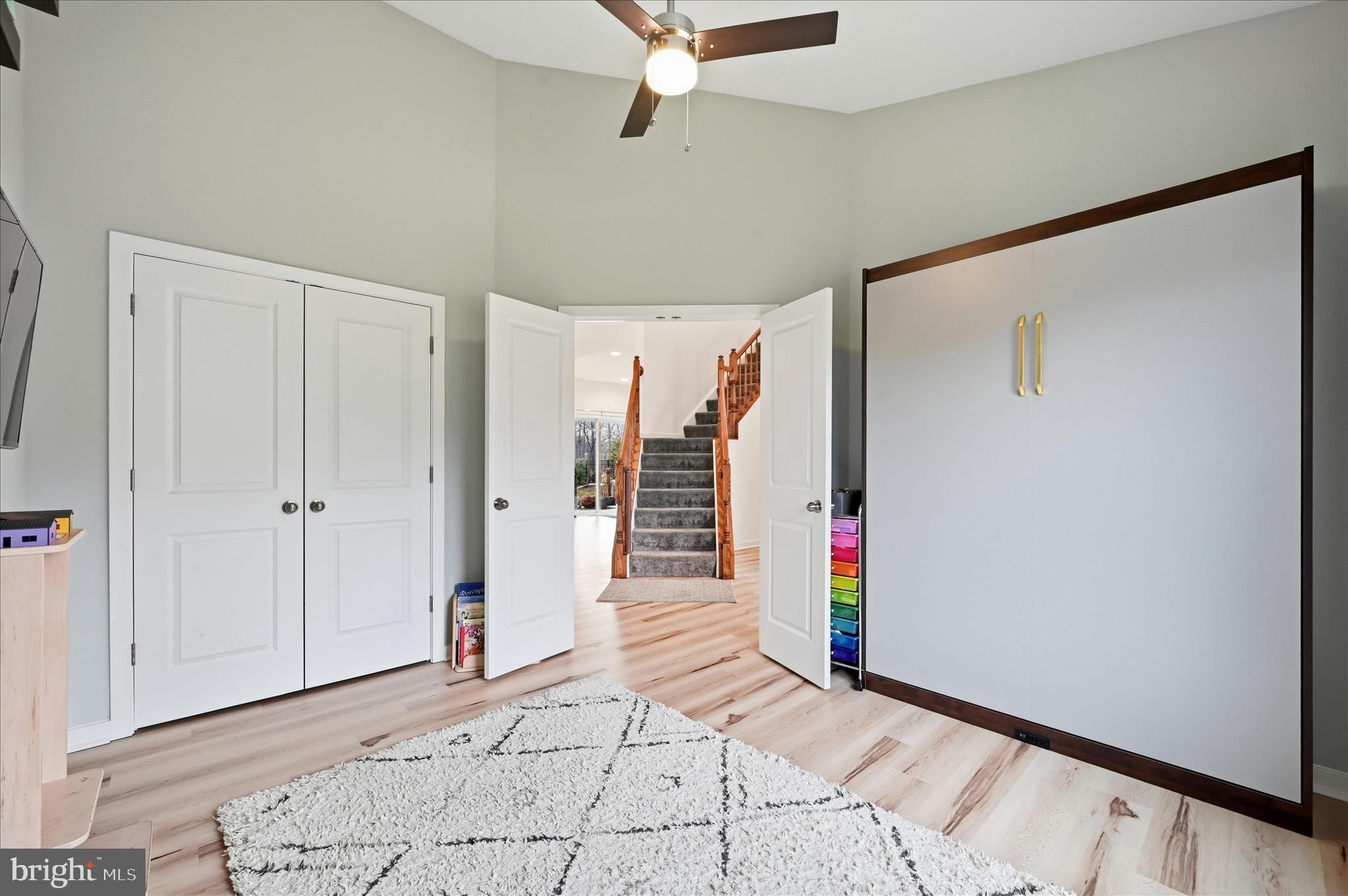 LAKE HOLIDAY ESTATES - Residential