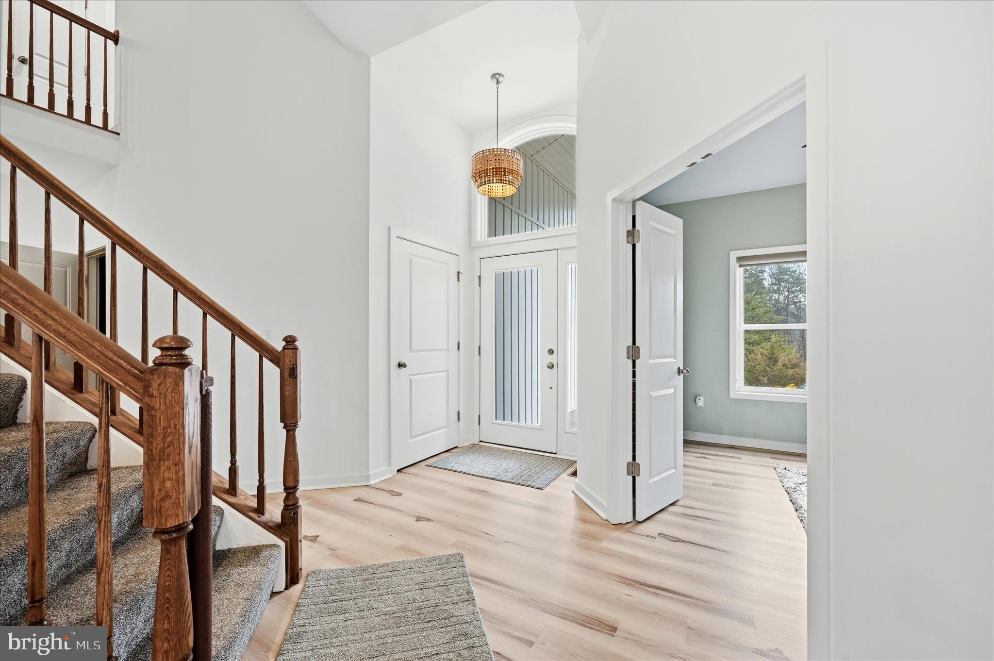 LAKE HOLIDAY ESTATES - Residential