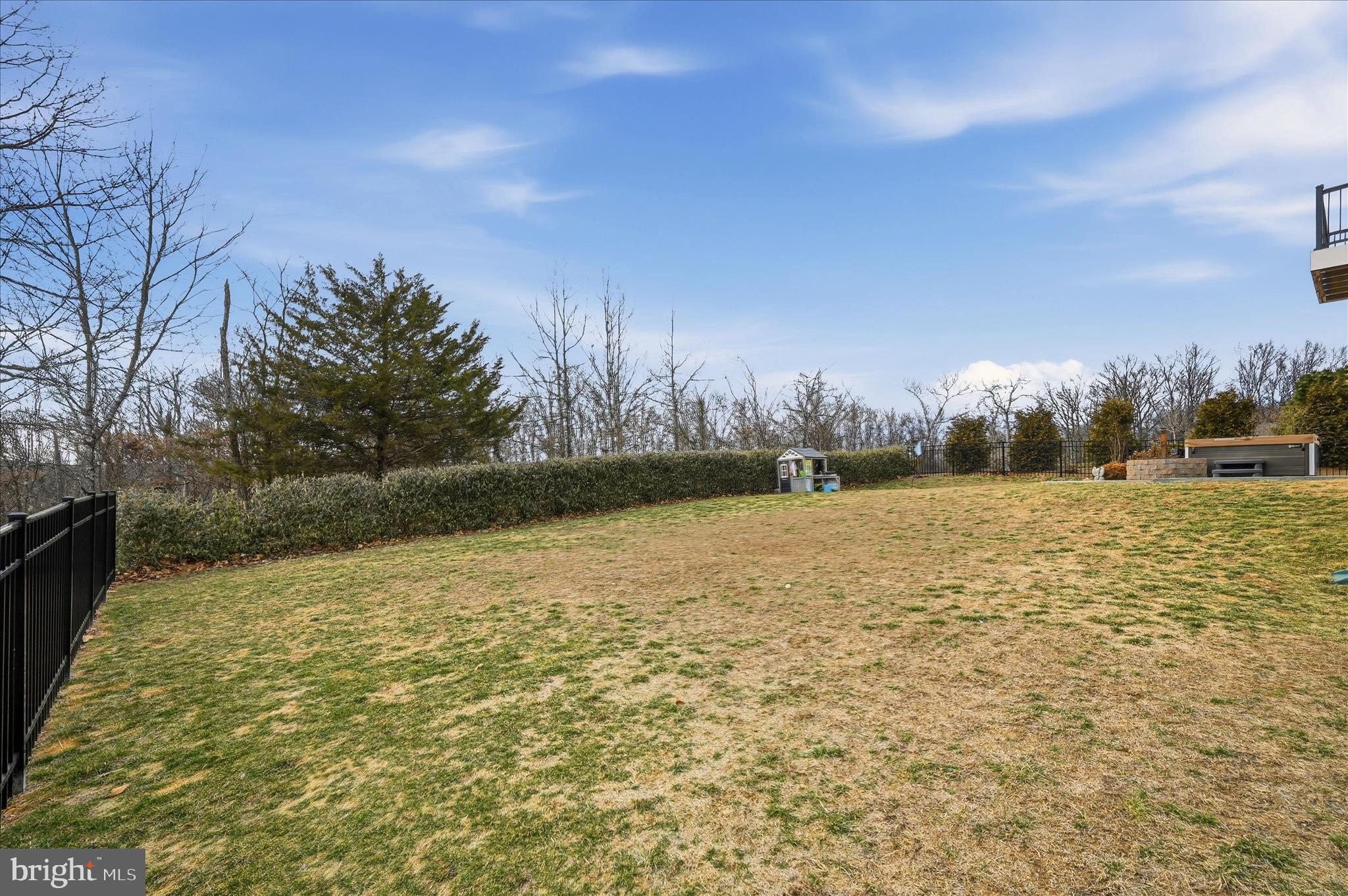 LAKE HOLIDAY ESTATES - Residential