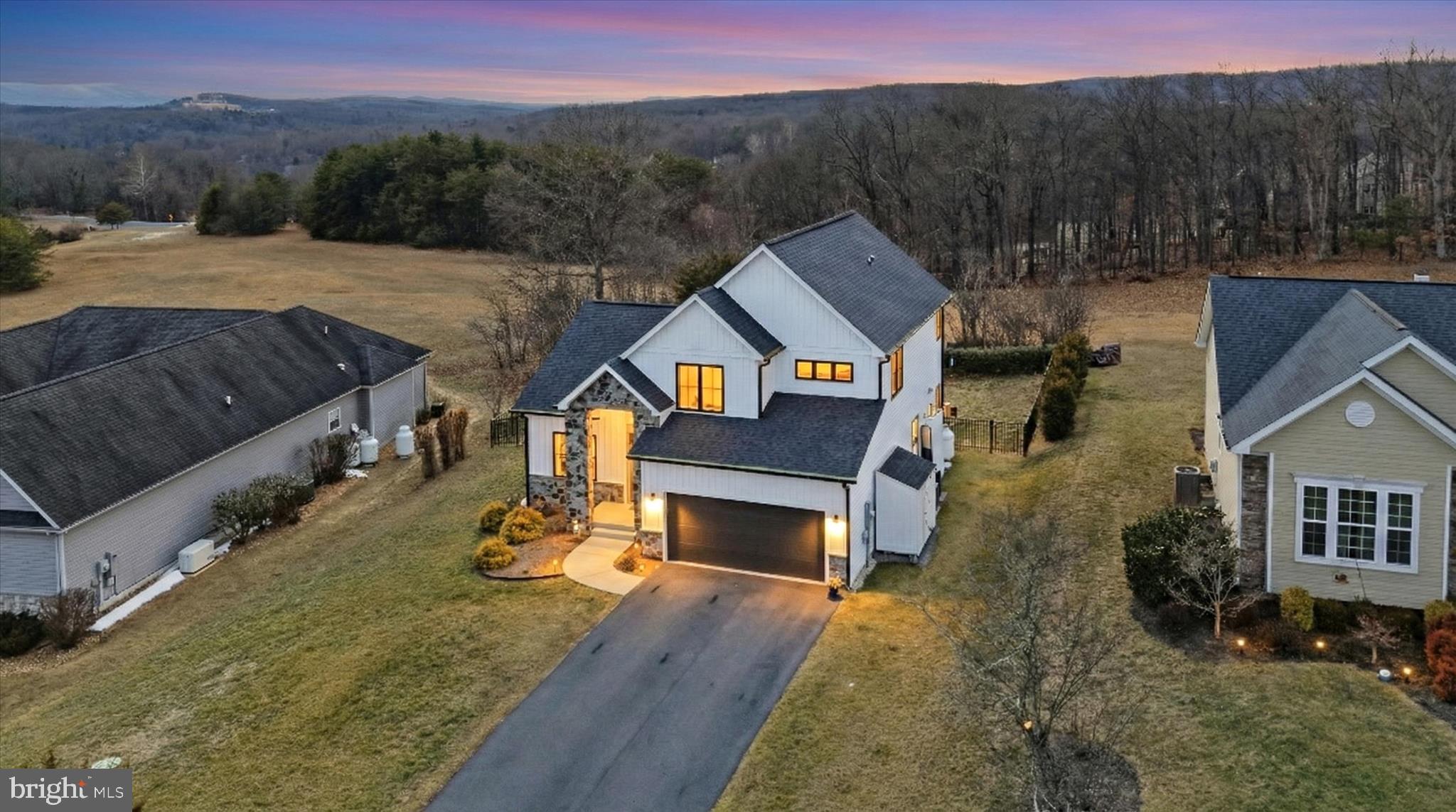 LAKE HOLIDAY ESTATES - Residential