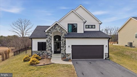 787 W MASTERS DRIVE CROSS JUNCTION VA 22625