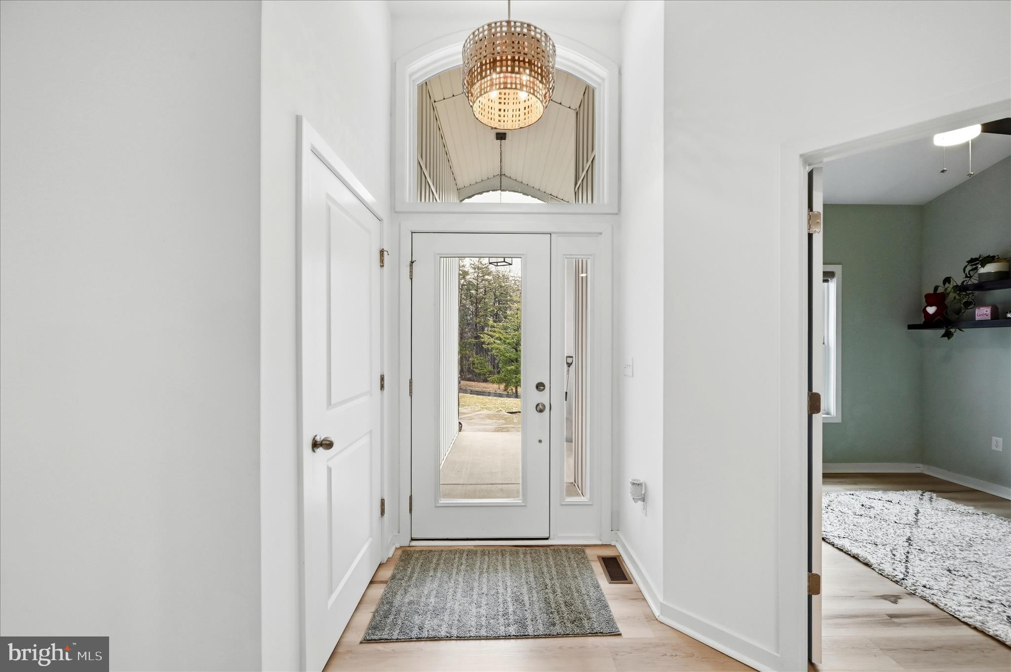 LAKE HOLIDAY ESTATES - Residential