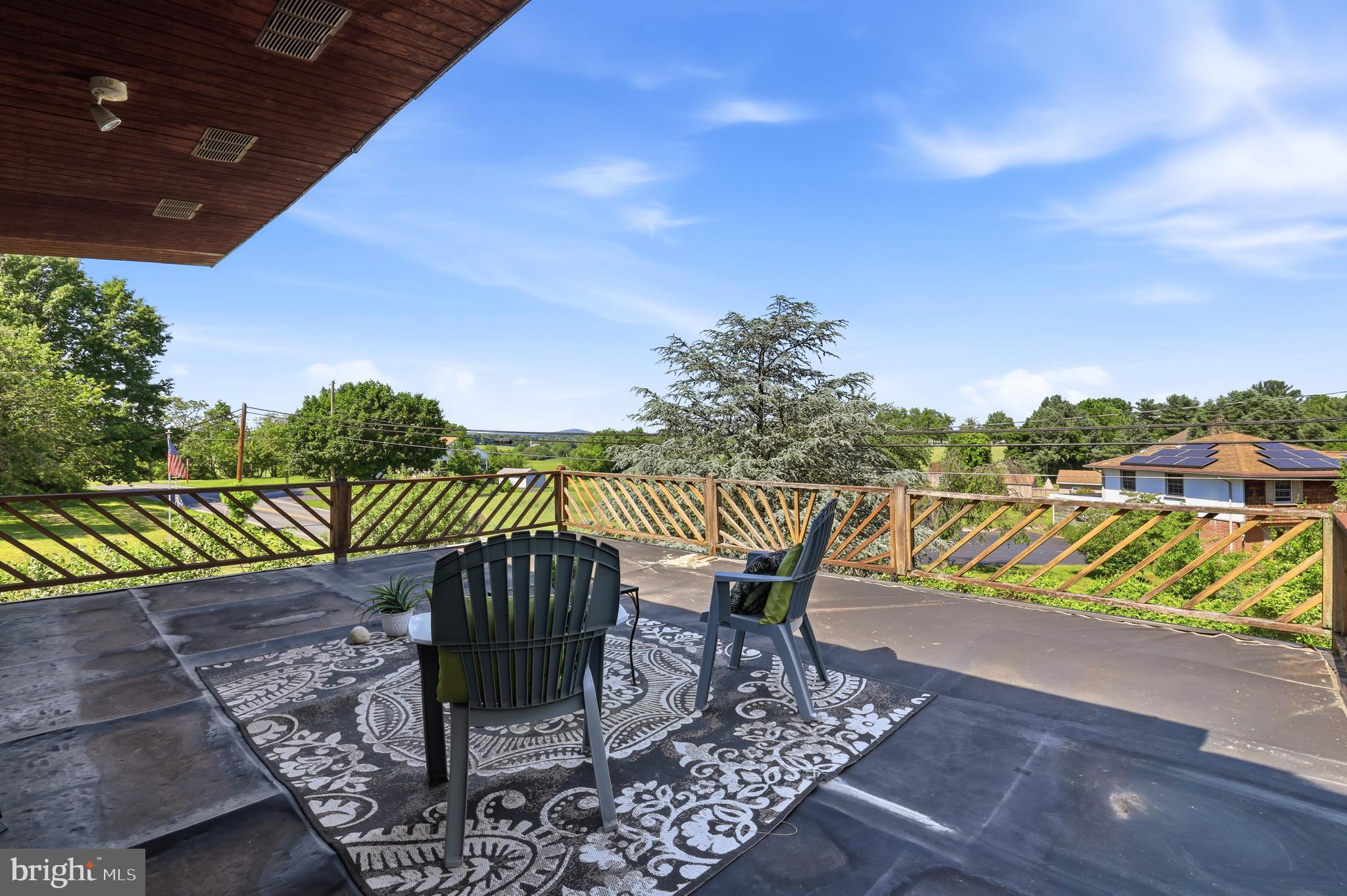 536 FAIRVIEW ROAD
