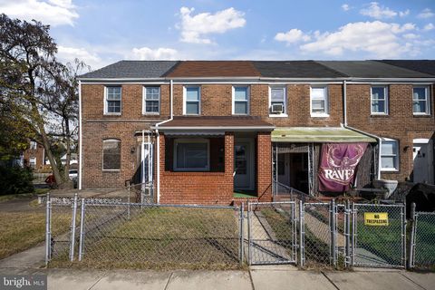 323 PINE STREET DUNDALK MD 21222