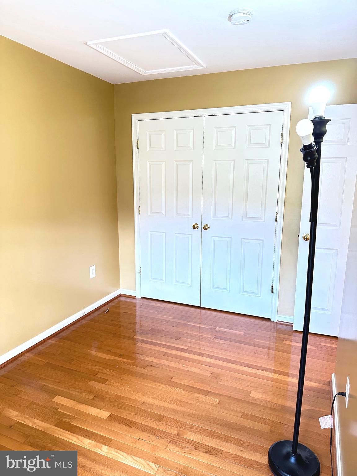 SOUTH BANK - Residential Lease