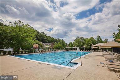 SOUTH BANK - Residential Lease