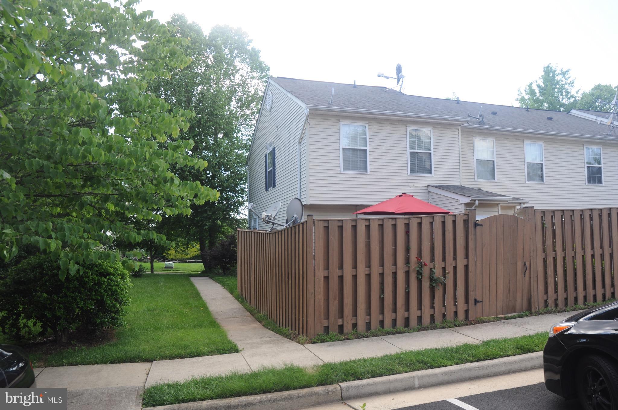 SOUTH BANK - Residential Lease