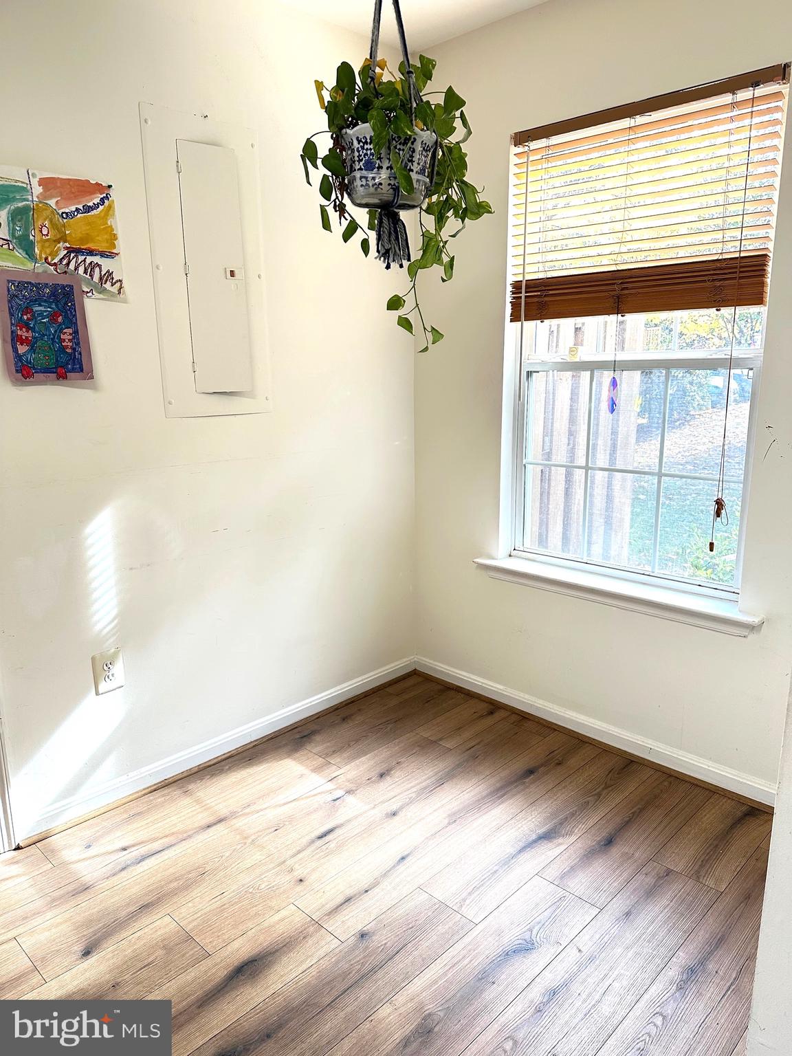 SOUTH BANK - Residential Lease