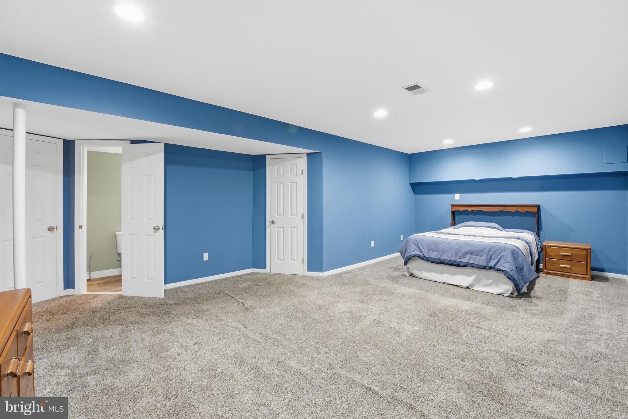 BULL RUN MOUNTAIN ESTATE - Residential