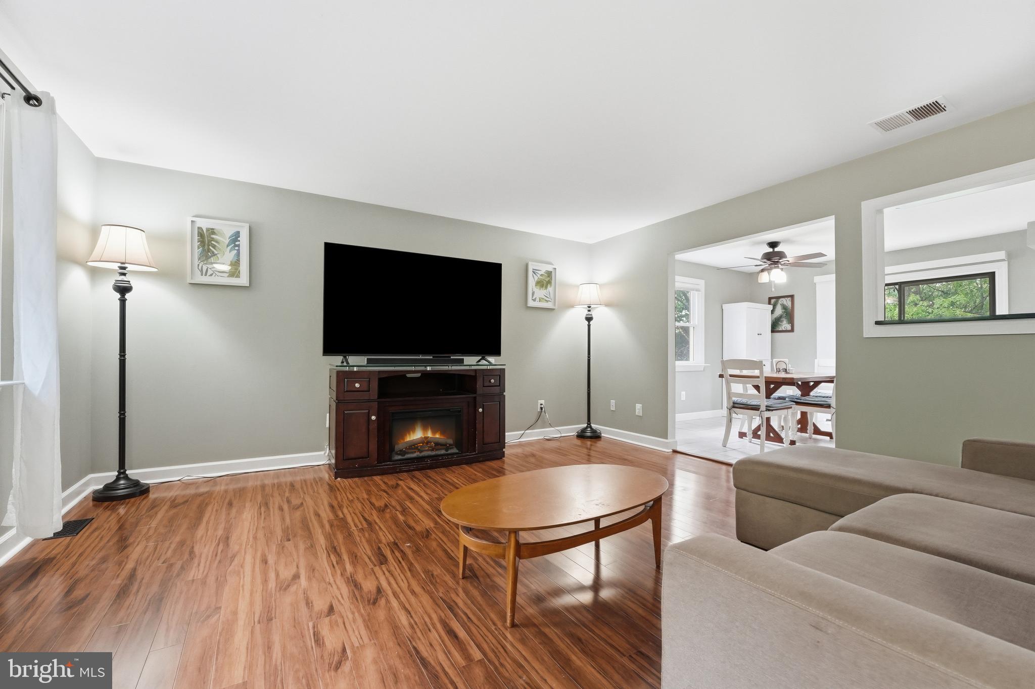 2718 JACKSON DRIVE