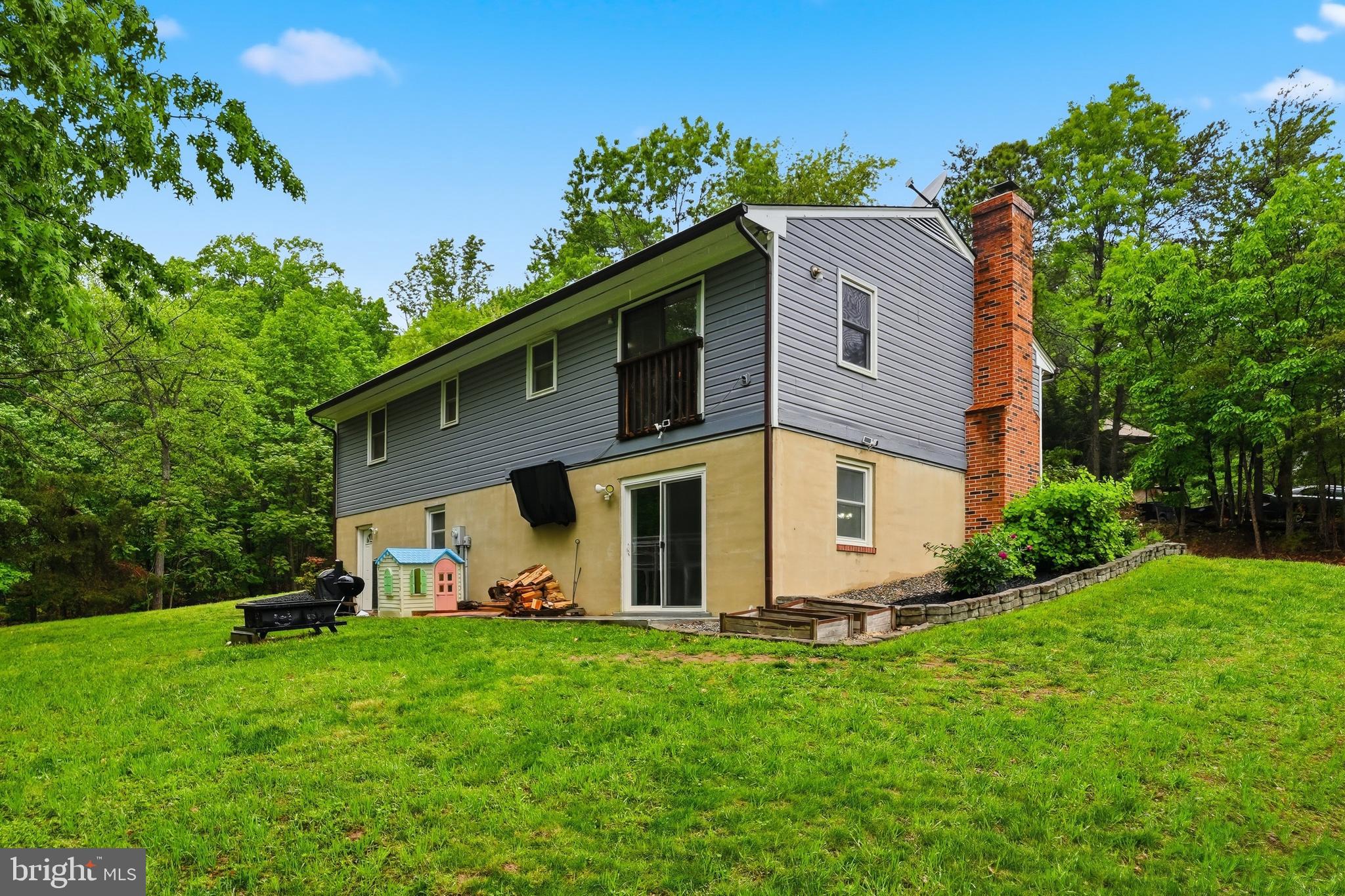 BULL RUN MOUNTAIN ESTATE - Residential