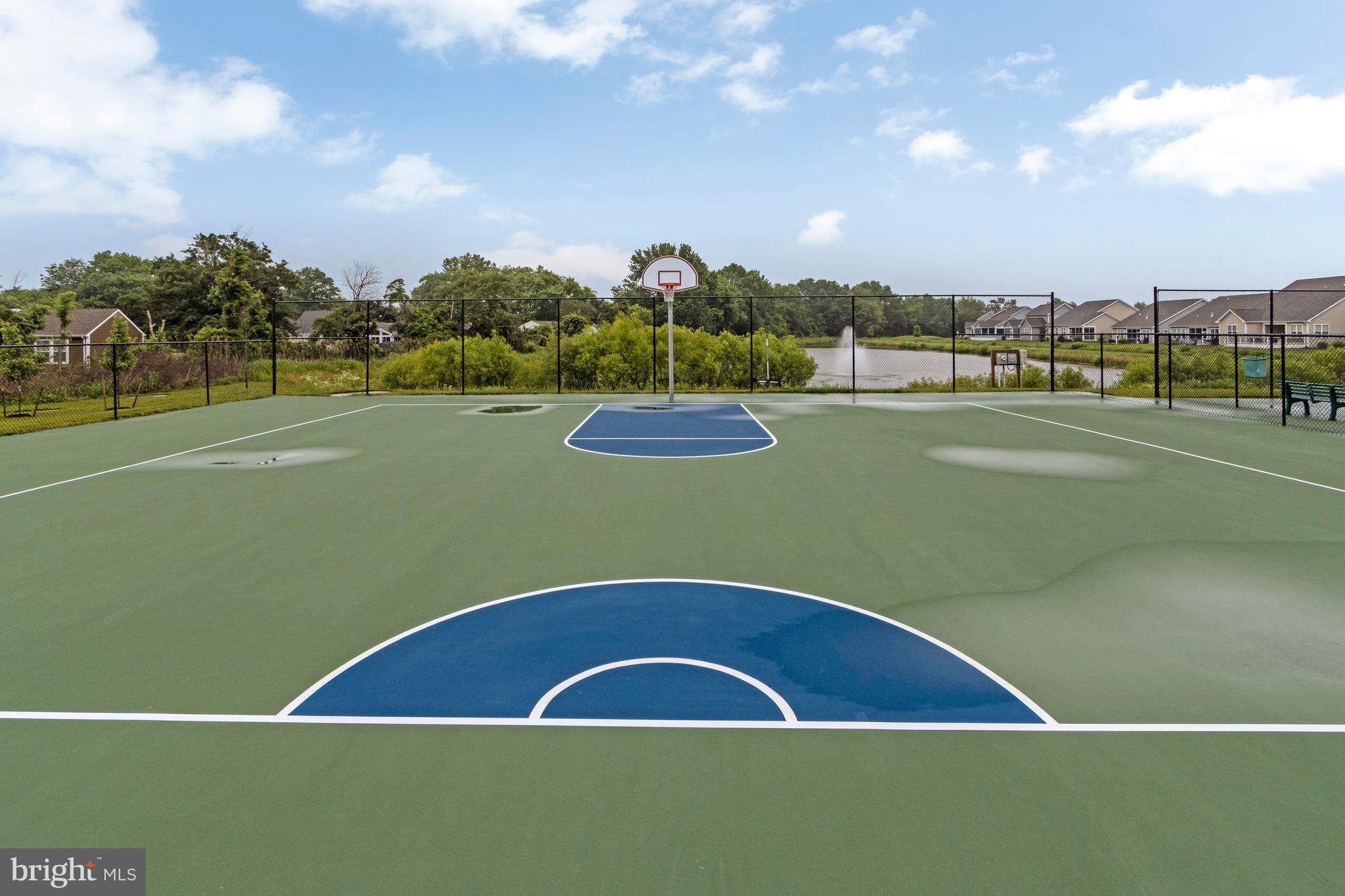 BISHOPS LANDING - Residential