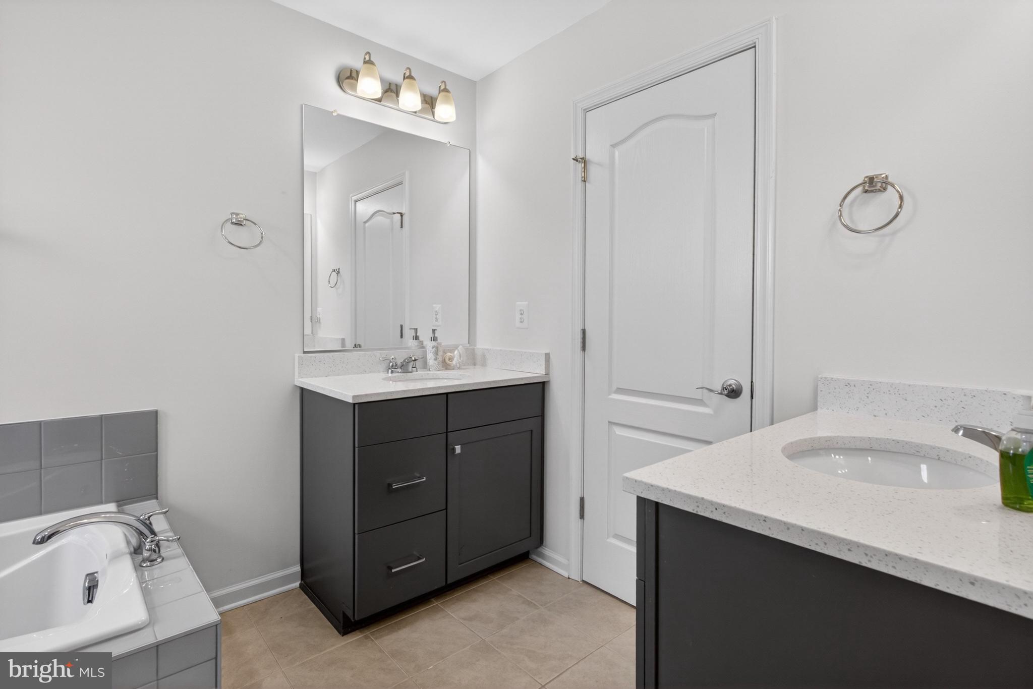 BISHOPS LANDING - Residential