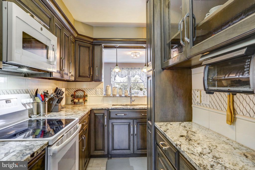 Photo of 85 ROCKFORD RD, MOUNTVILLE, PA 17554 (MLS # PALA2040248)