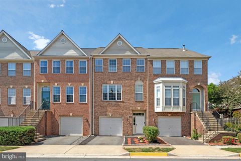 Photo of 21491 Southern Magnolia Square, STERLING, VA 20164 (MLS # VALO2121010)