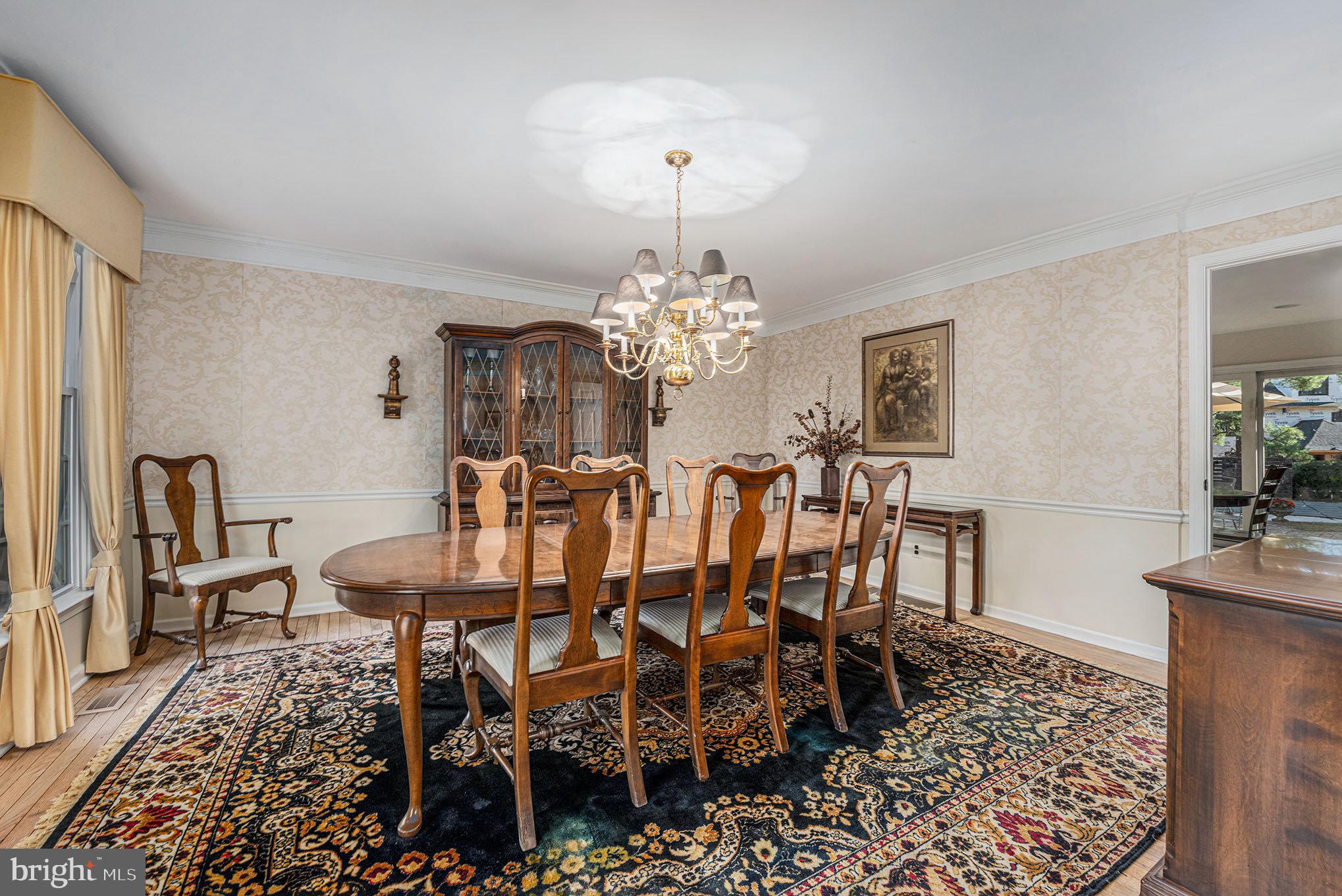 VALENTINE ESTS - Residential