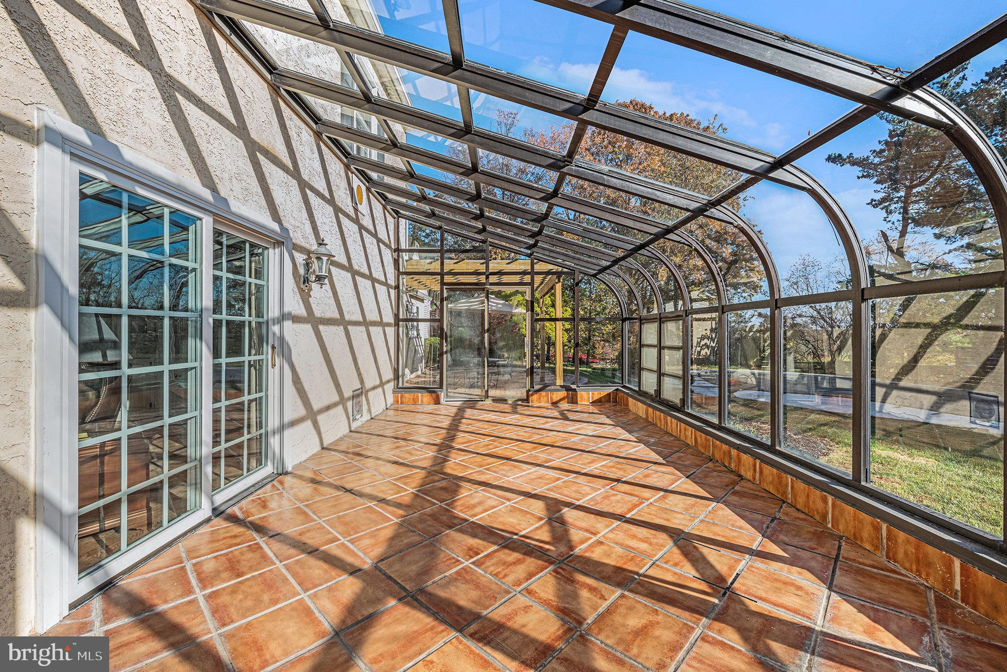 VALENTINE ESTS - Residential