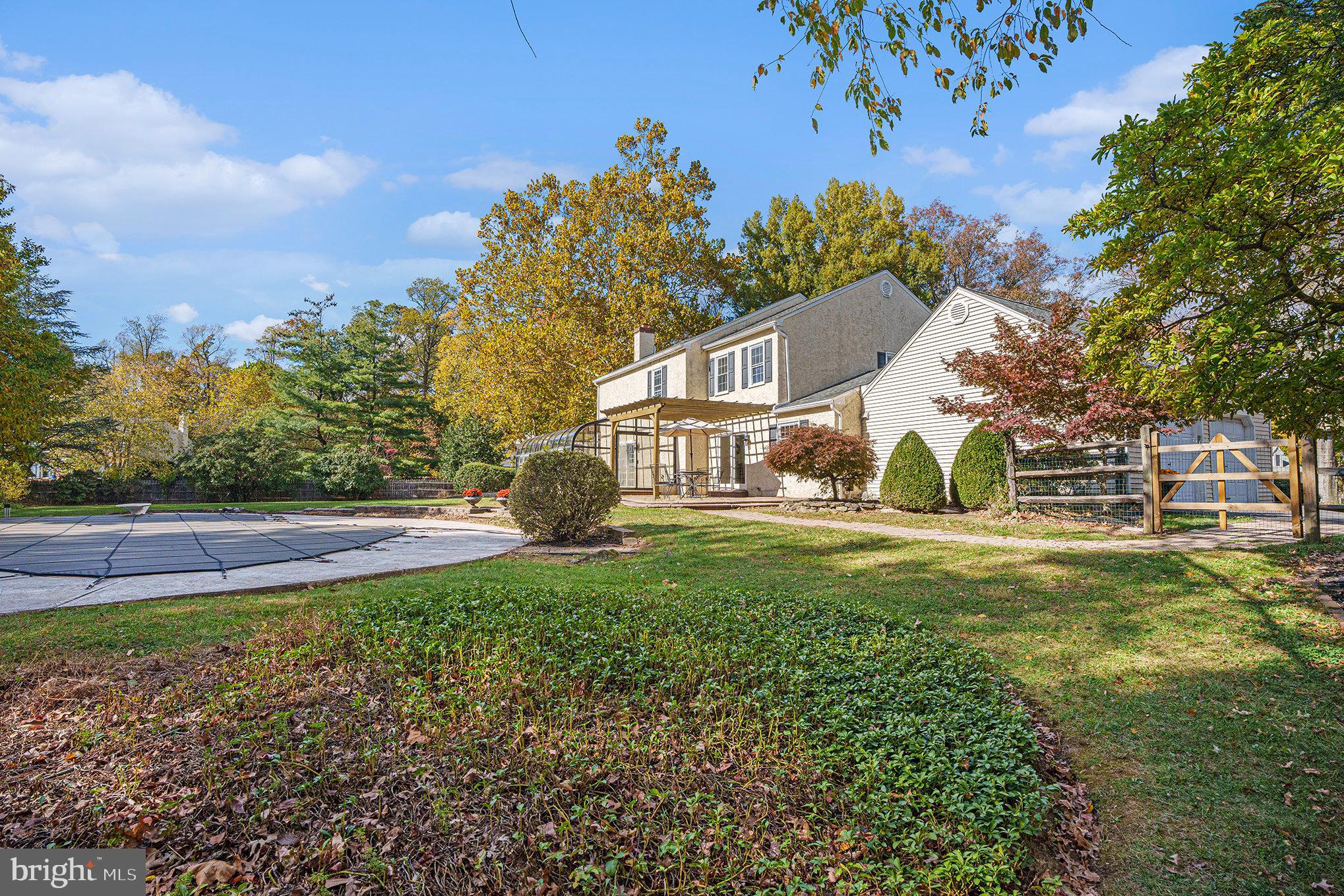 VALENTINE ESTS - Residential