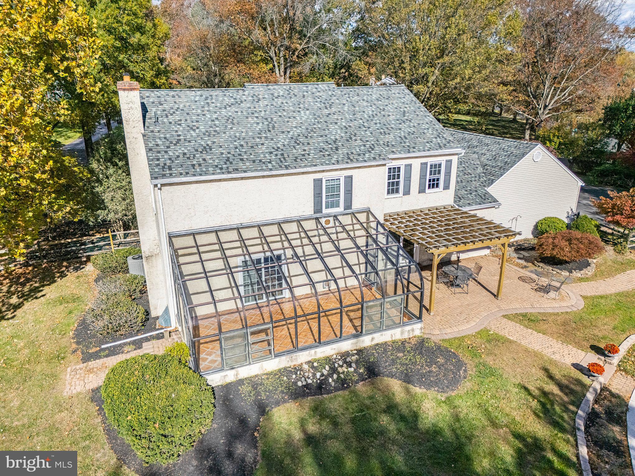 VALENTINE ESTS - Residential