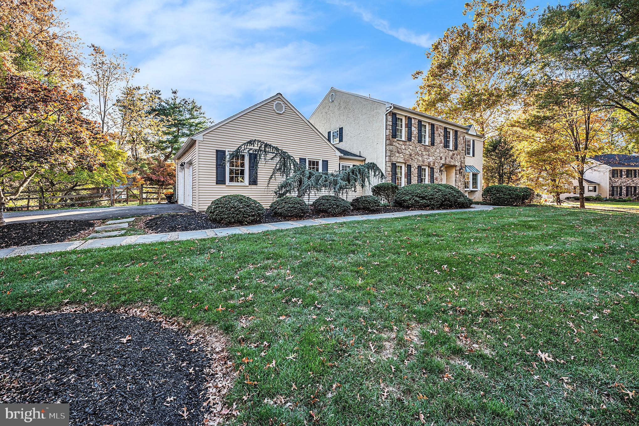 VALENTINE ESTS - Residential