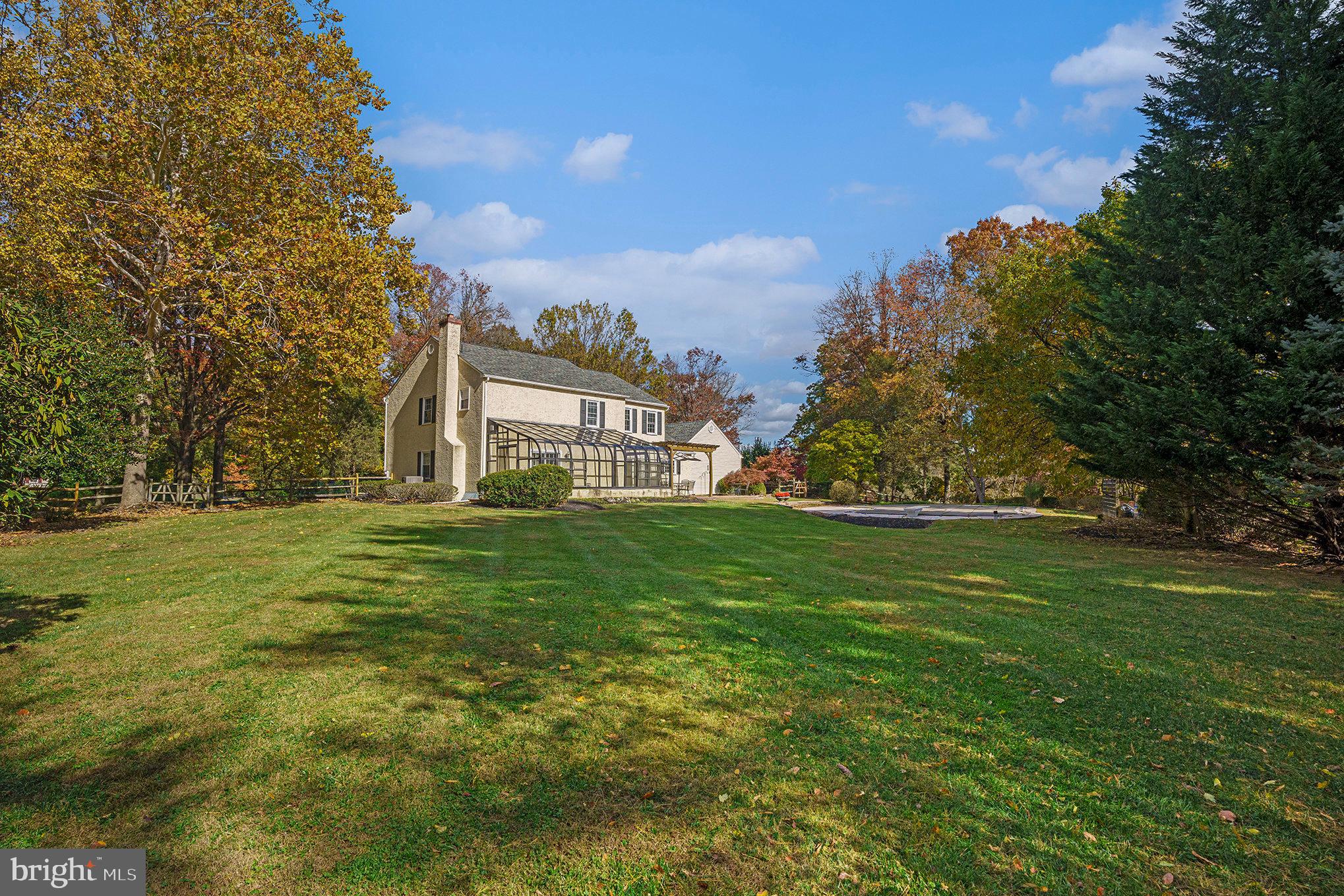 VALENTINE ESTS - Residential