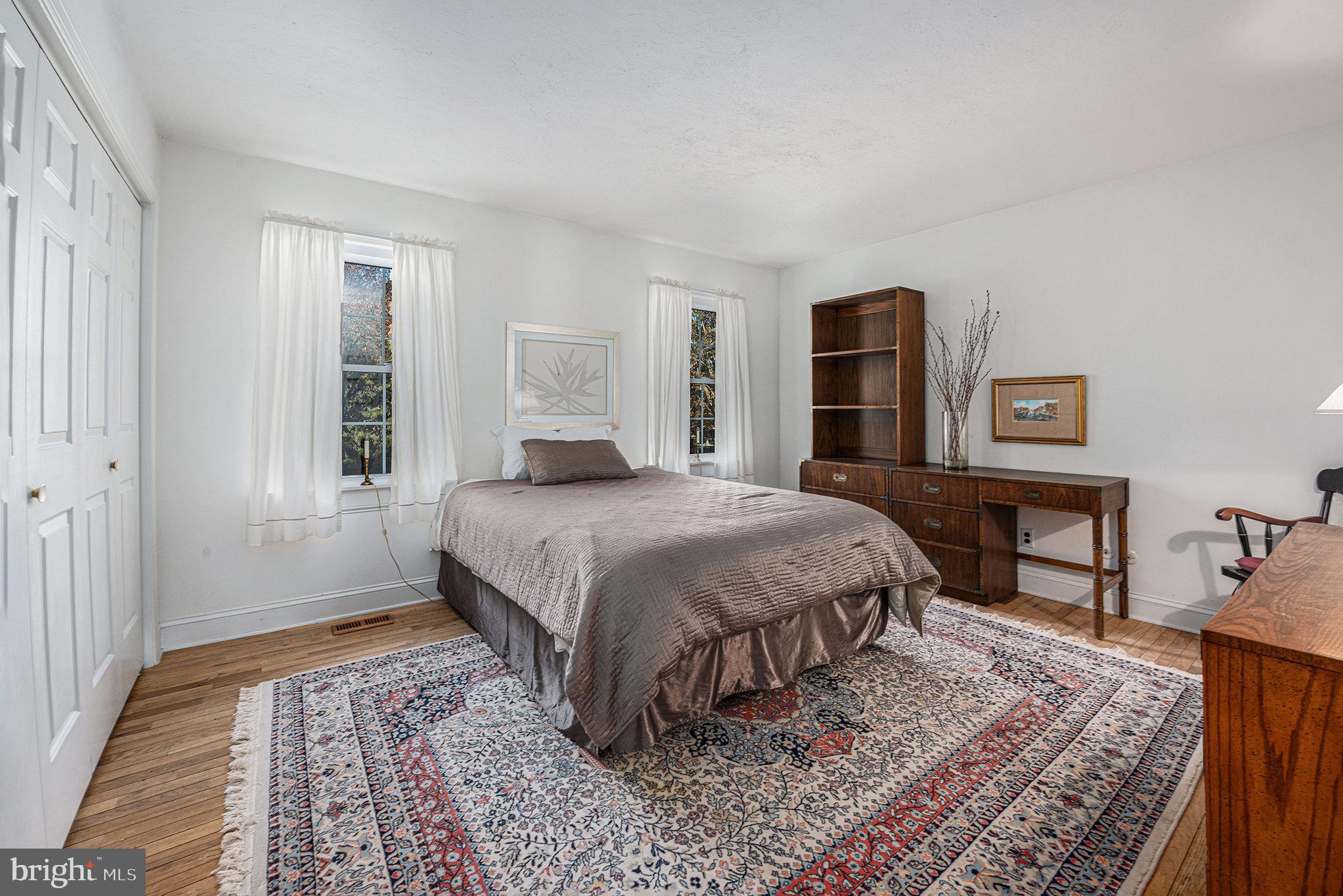 VALENTINE ESTS - Residential