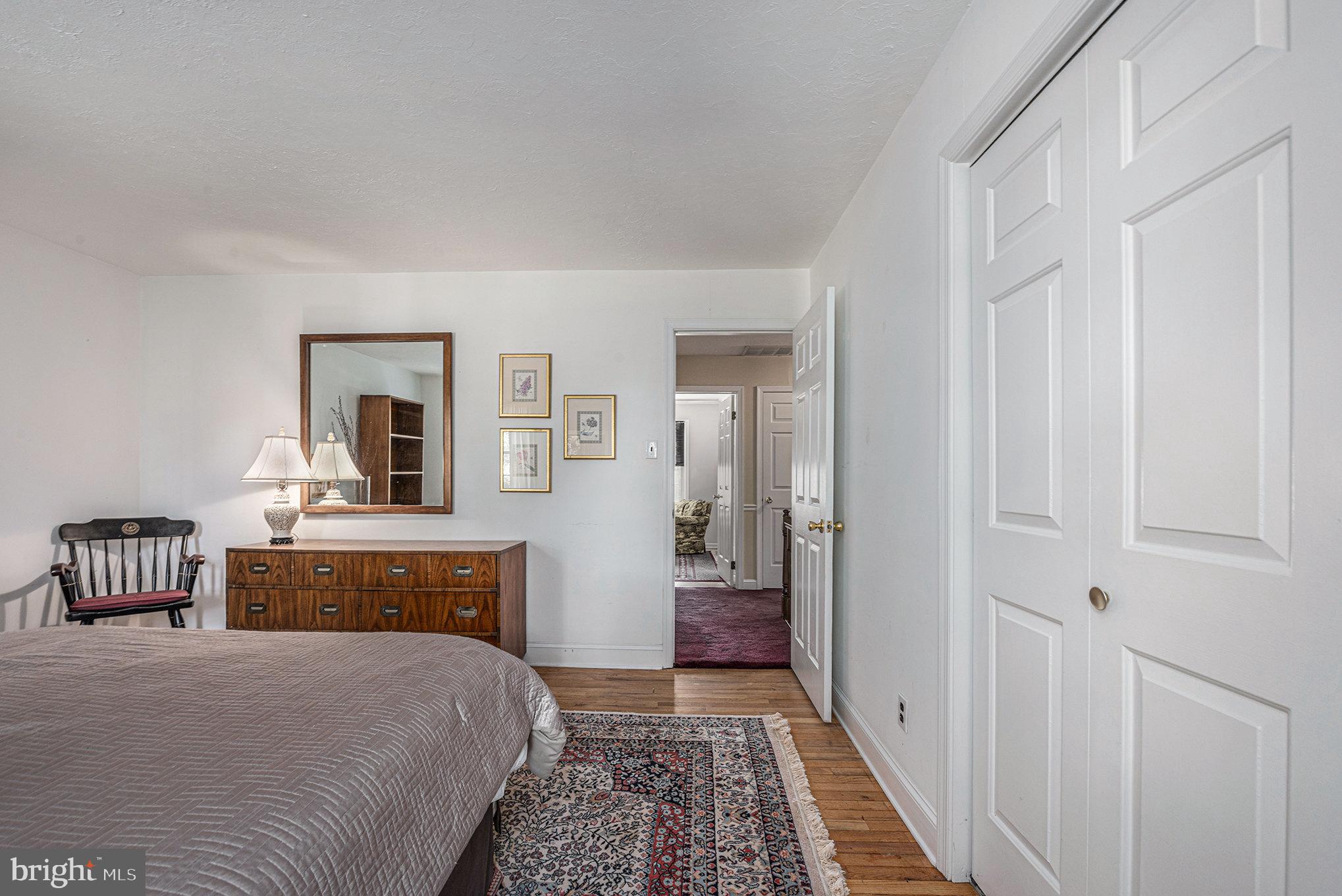 VALENTINE ESTS - Residential