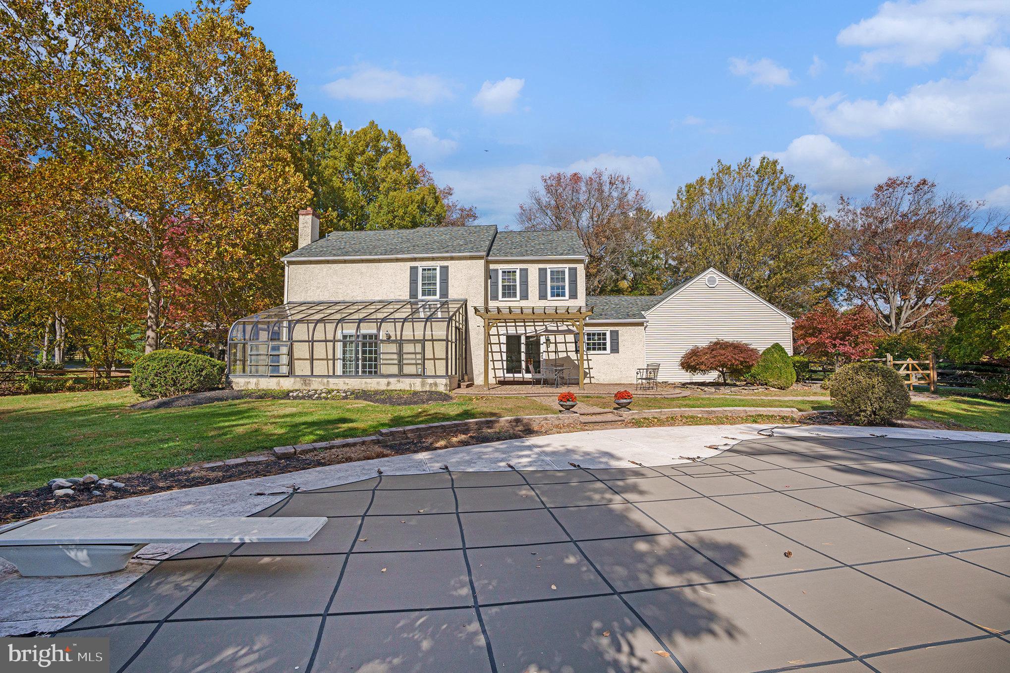 VALENTINE ESTS - Residential