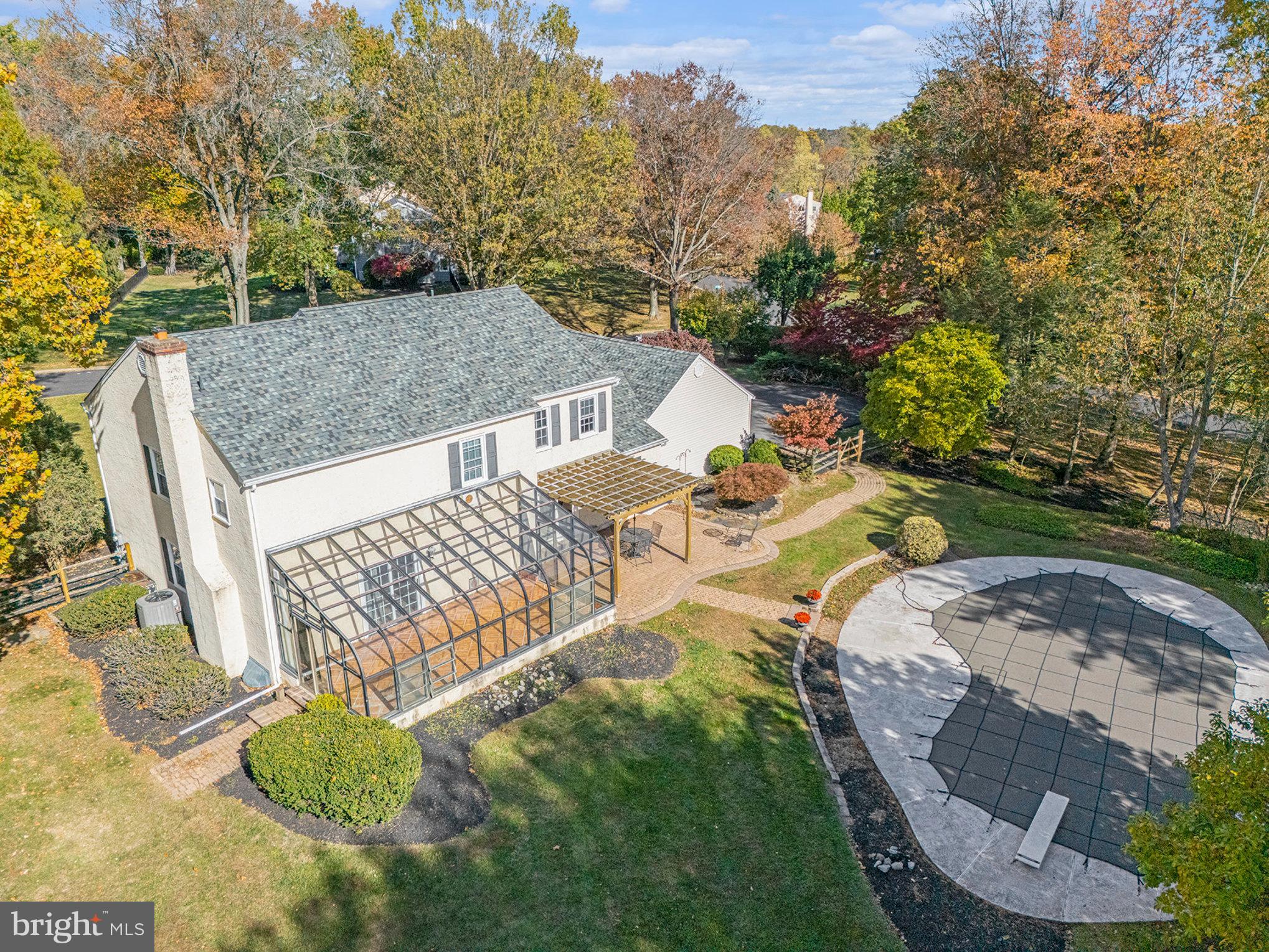 VALENTINE ESTS - Residential