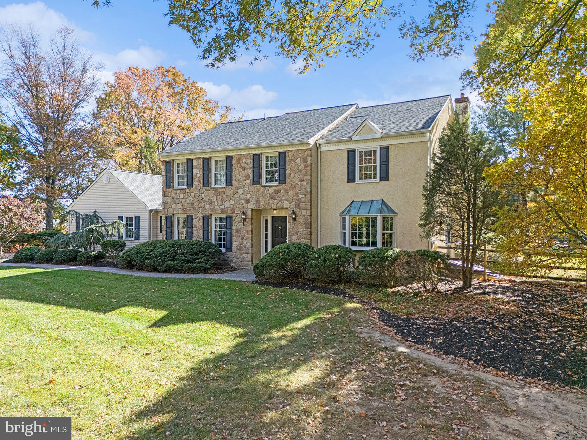 VALENTINE ESTS - Residential