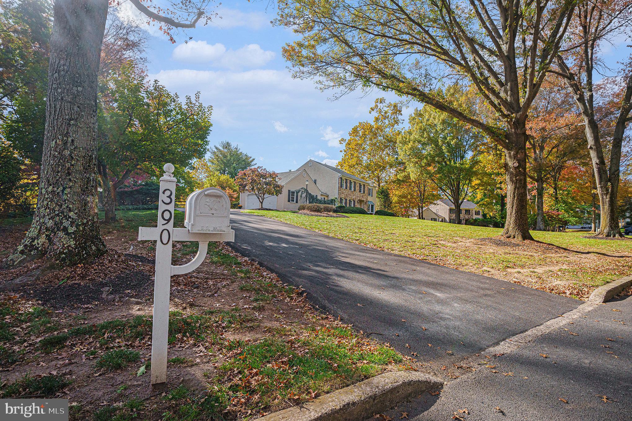 VALENTINE ESTS - Residential