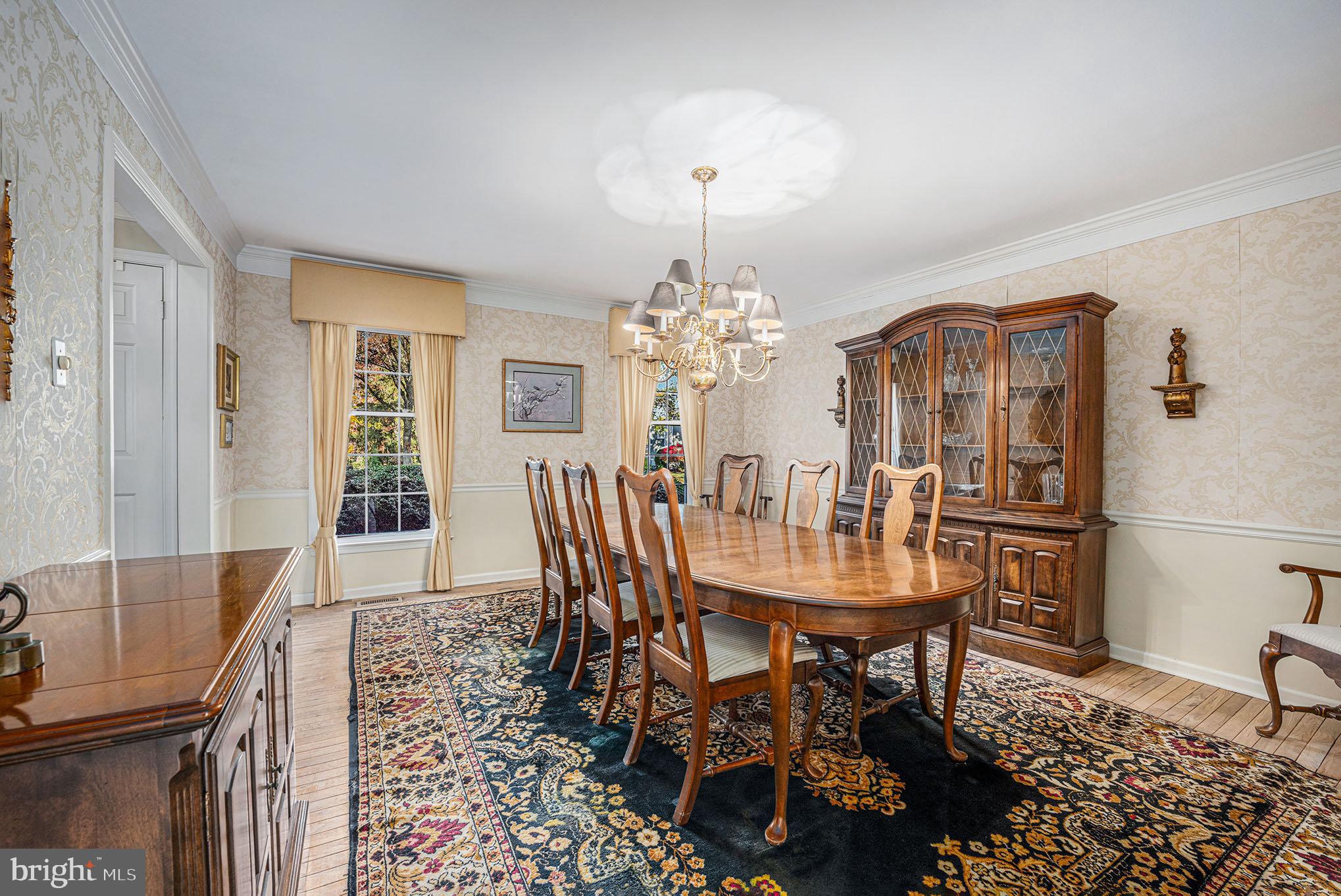 VALENTINE ESTS - Residential