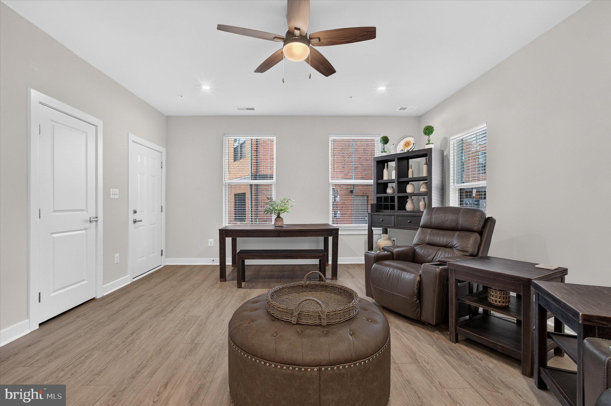 4373 BLACK TULIP WAY 241