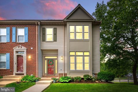 6201 KNOLLS COURT ELKRIDGE MD 21075