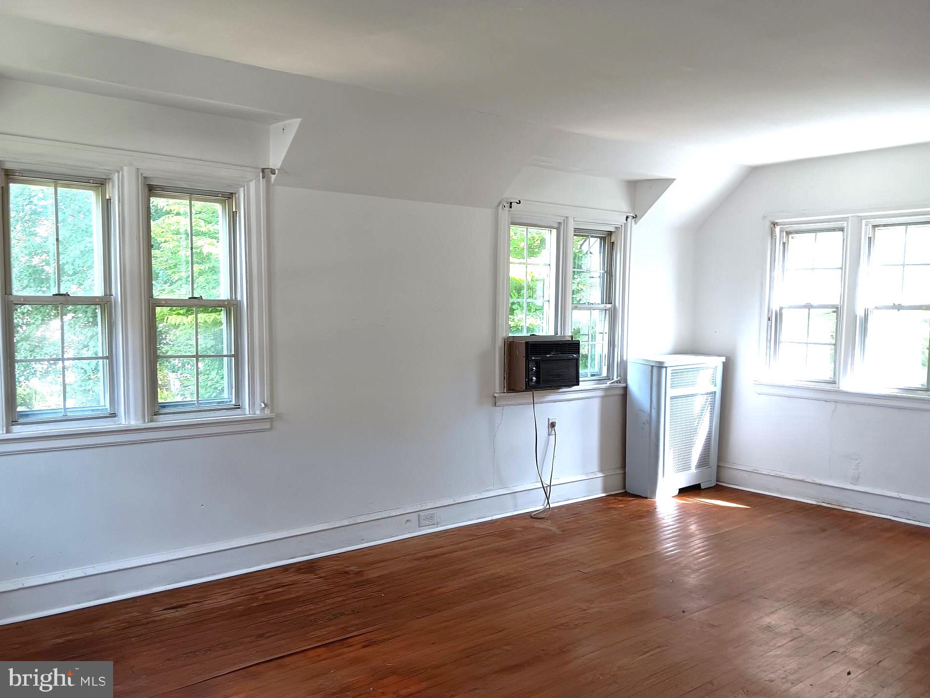 OVERBROOKE - Residential