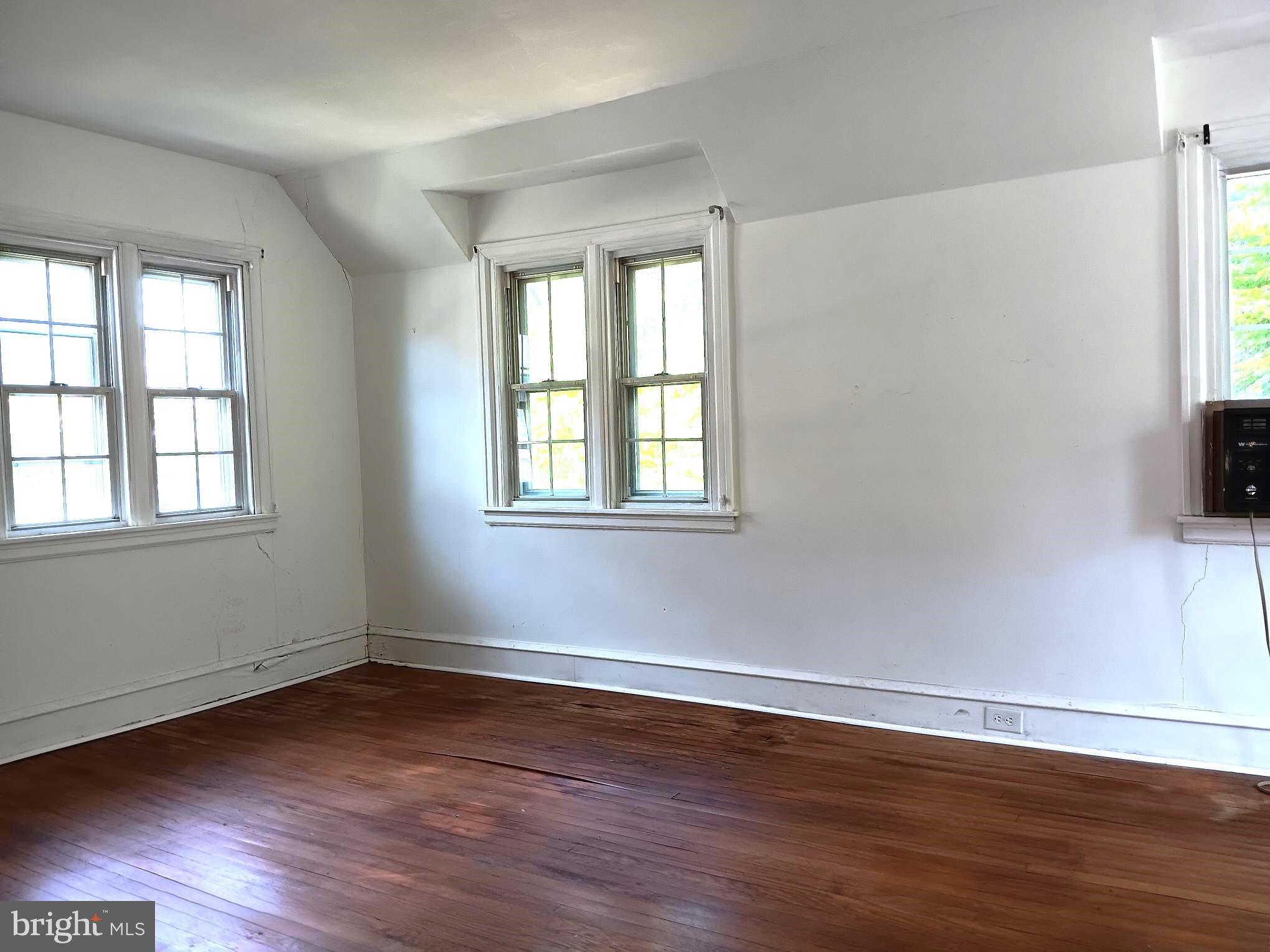 OVERBROOKE - Residential