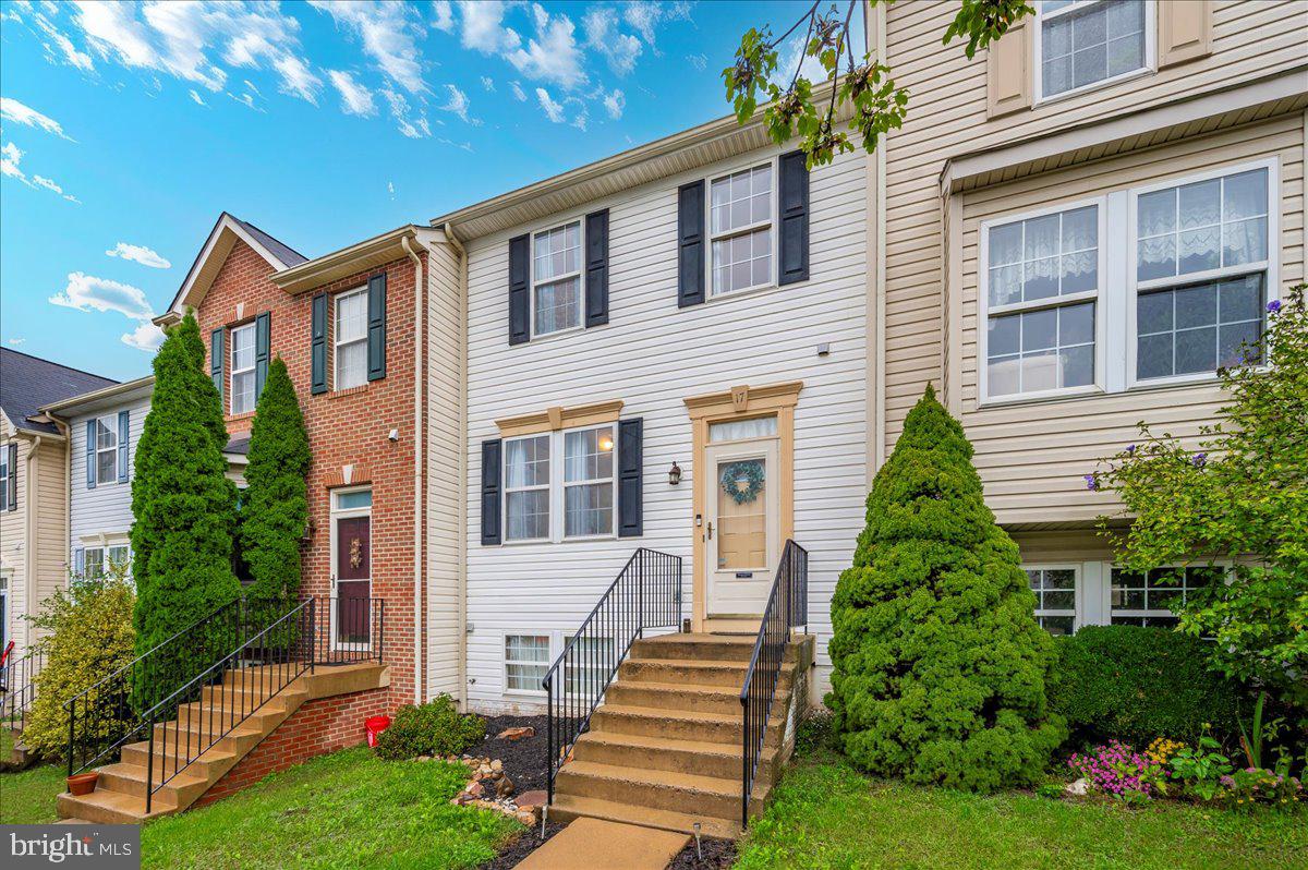 LAUREL RIDGE - Residential