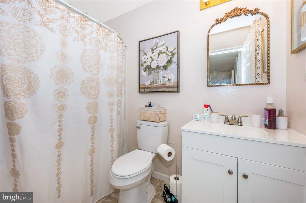 LAUREL RIDGE - Residential