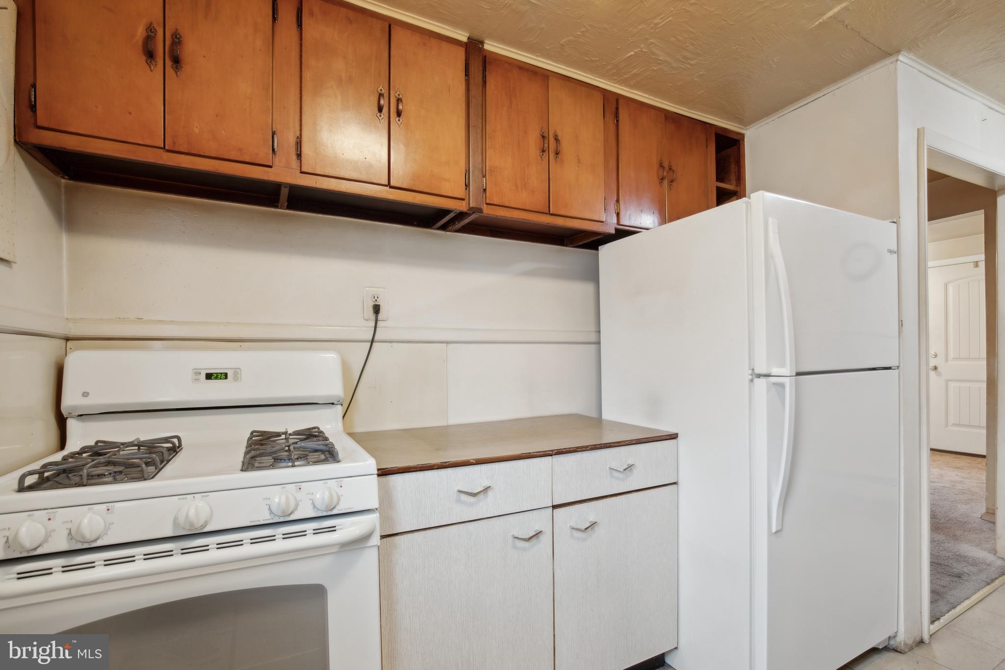 WOODLAND BEACH - Residential