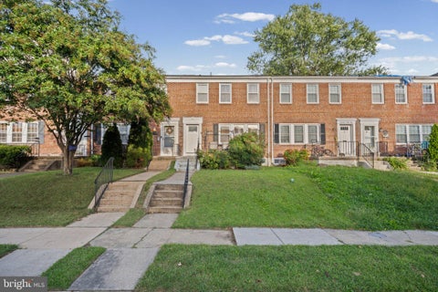 Townhouse For Sale - 1742 Glen Ridge Road<br/> Baltimore County, PARKVILLE, MD 21234