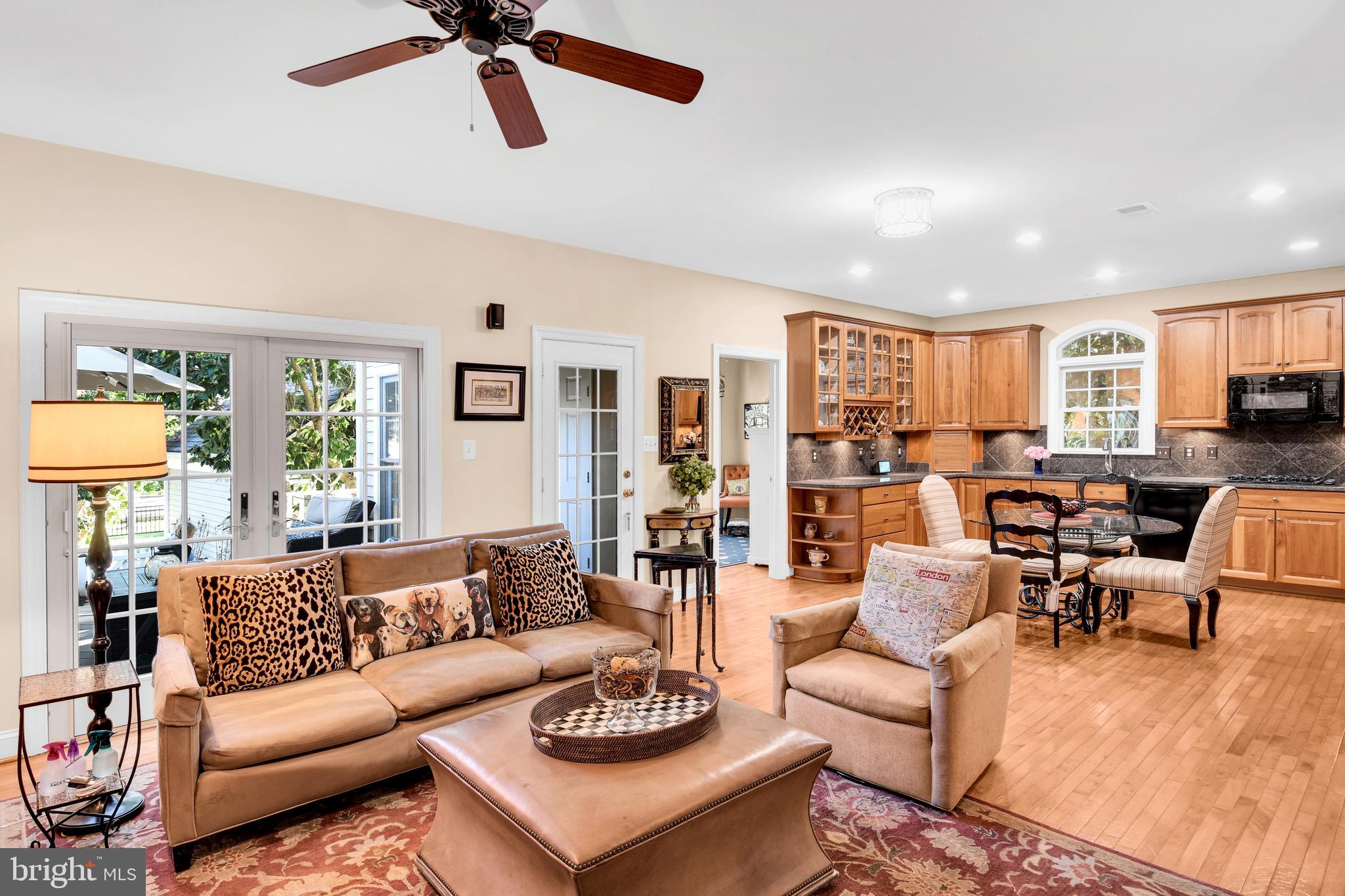 VILLAGES OF URBANA - Residential