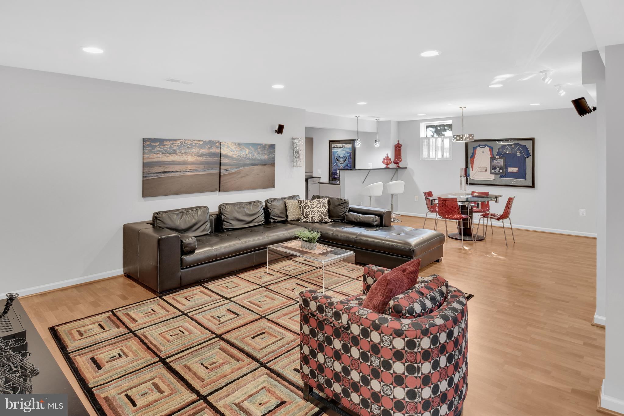 VILLAGES OF URBANA - Residential