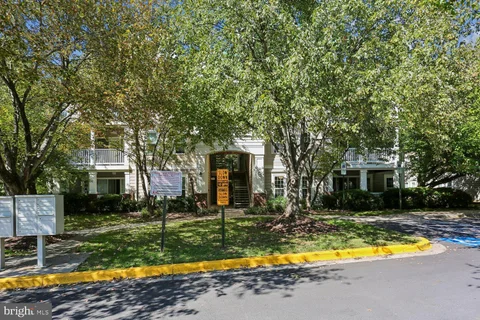 13103 Millhaven Place Unit L, Germantown, MD 20874 - #: MDMC2258418