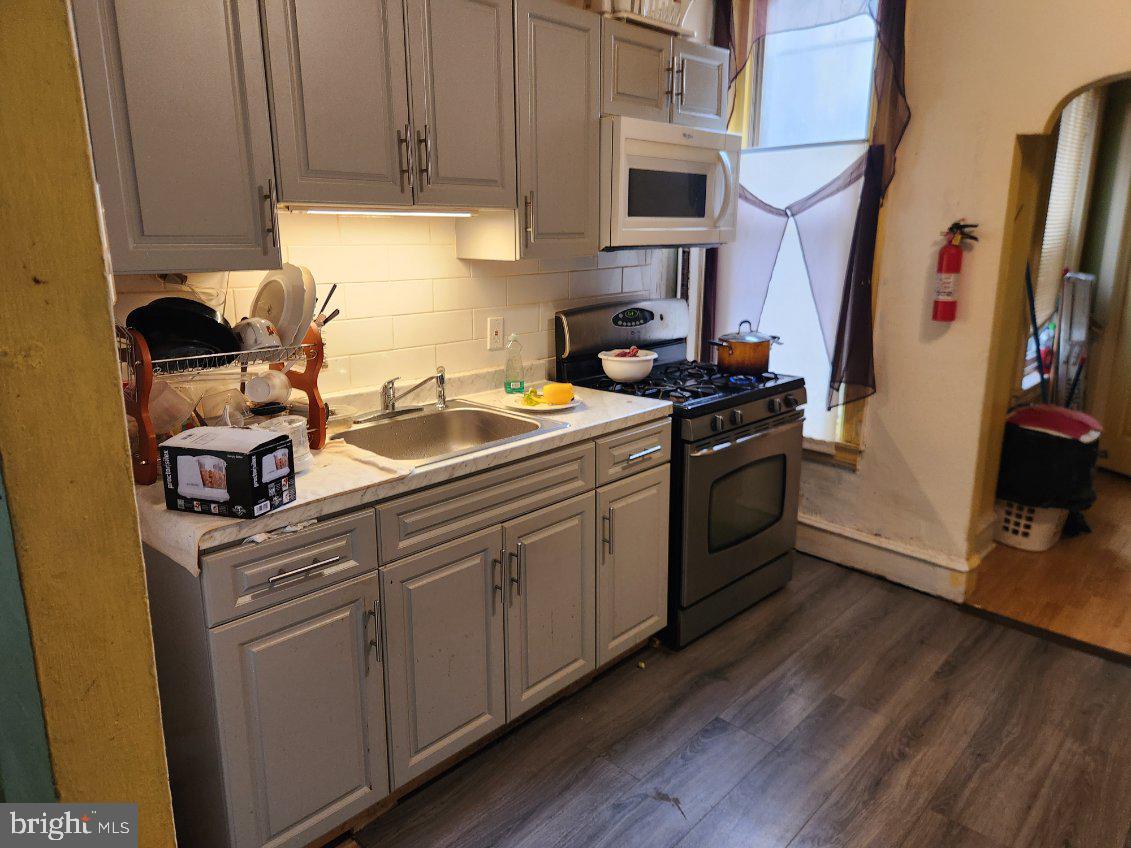 COBBS CREEK - Residential