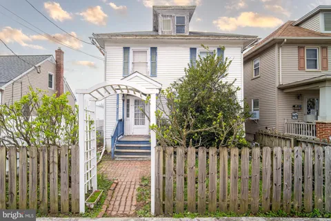 718 Linden Avenue, Hanover, PA 17331 - MLS#: PAAD2016968